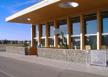 Gabionen Natursteinmauer