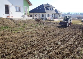 Untergrundlockerung Bobcat vorher