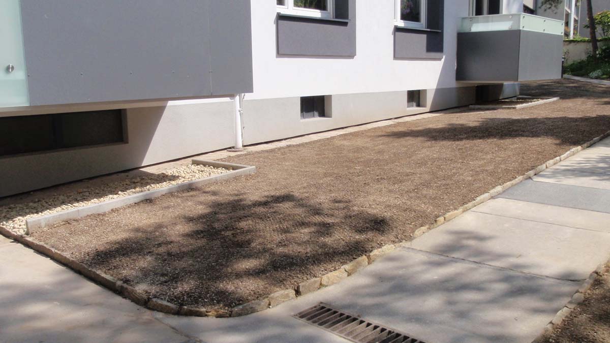 vorher Vorbereitung Fertigrasen
