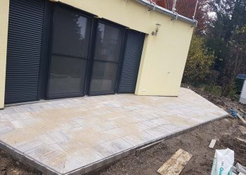 Terrassenpflasterung Großsteinpflaster